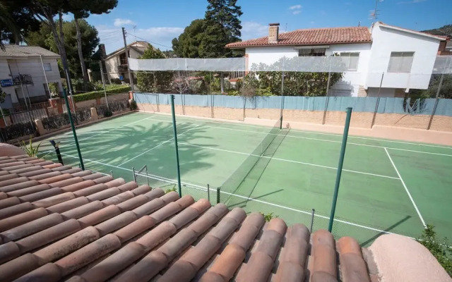 Casa Tenis Park (R84)