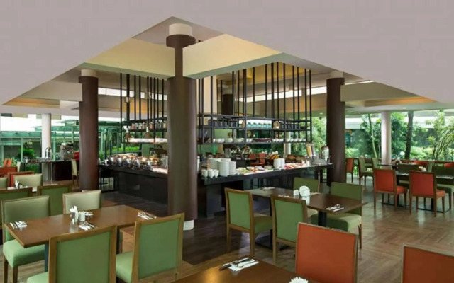 Delonix Hotel Karawang