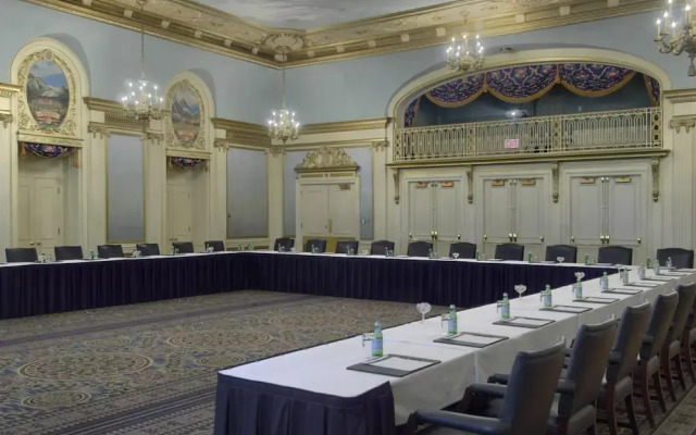 The Fairmont Palliser Gold Experience