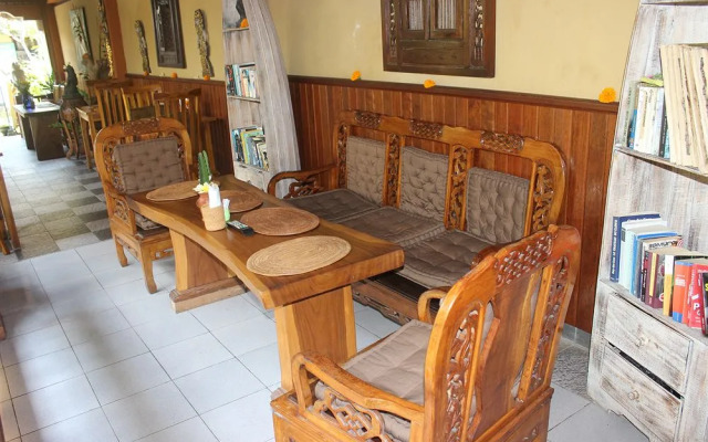 Gustis Garden Bungalows