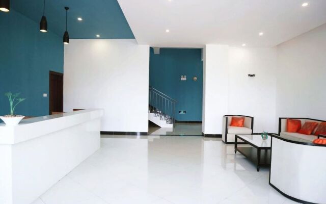Phoenix Apartment by LINK