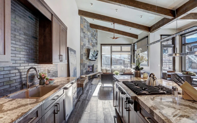 Wintours Leap 4 Bedroom Townhouse by RedAwning