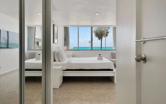 Coastal Charm Panoramic Scenes Direct Shorelin