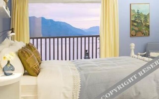 Sechelt Inlet Bed & Breakfast