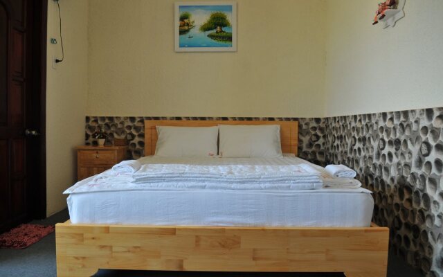 Dragon Hostel