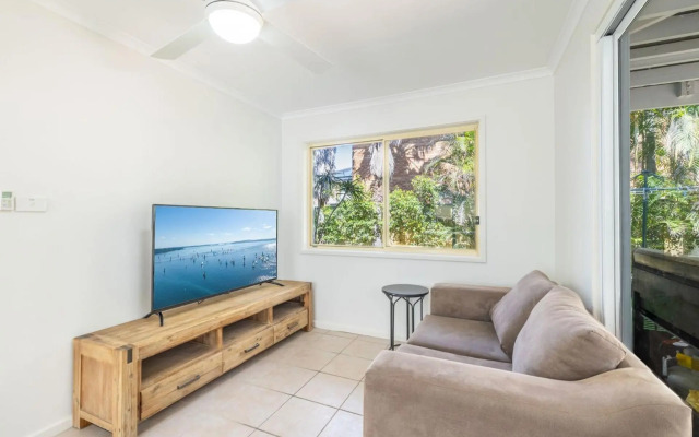 Oceans 11 11 Campbell Ave