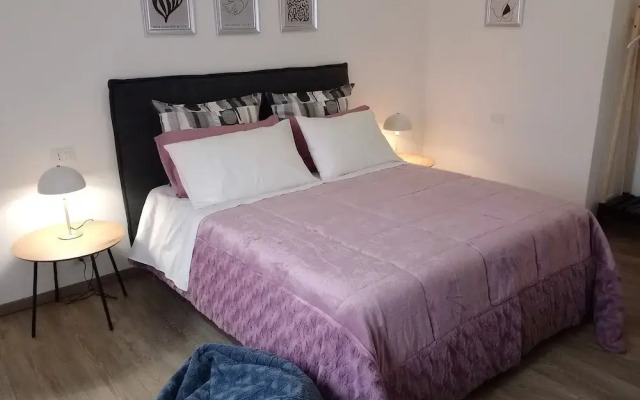 Rosy Suite Bed & Breakfast