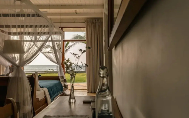 Family Beach Villa Located On An Incredible Beach