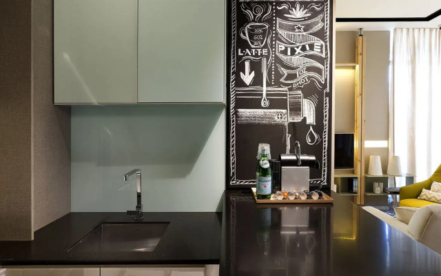 Expressionz Professional Suites By MyKey Global