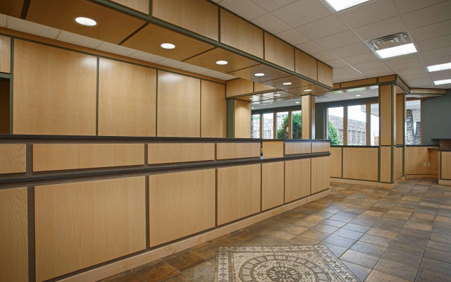 Bismarck Hotel and Conference Center