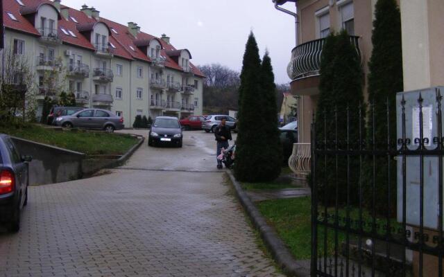 Kristály Apartman