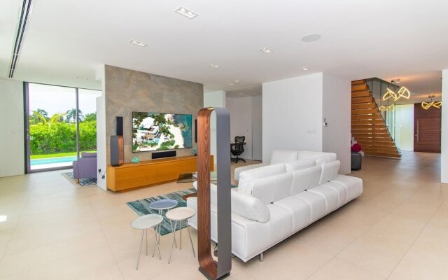 Olympus Villa by Grand Cayman Villas & Condos