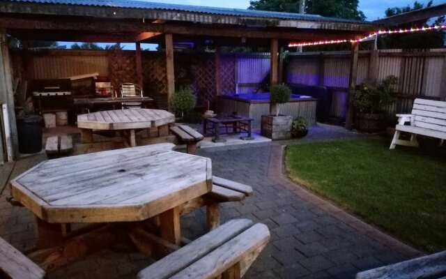 Rustic Country 1878 Hotel