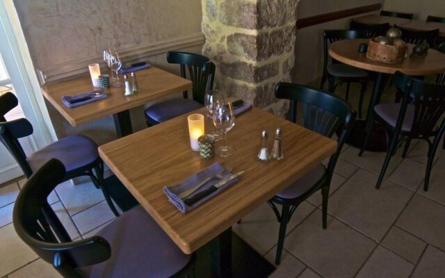 Hotel du Vieux Chateau