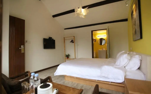 Xitang Hua Tian Hotel