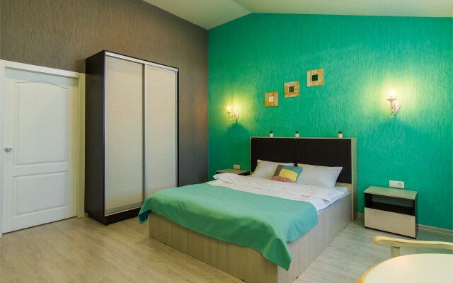 22-Hotel