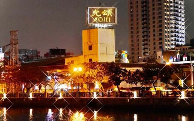 Yun Sung Motel