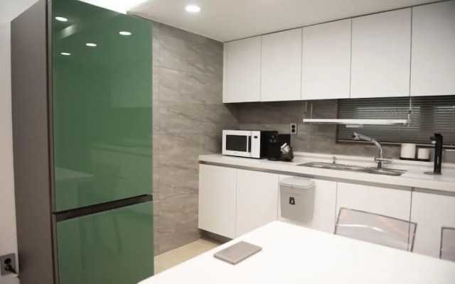 Poolstory 6 pool villa