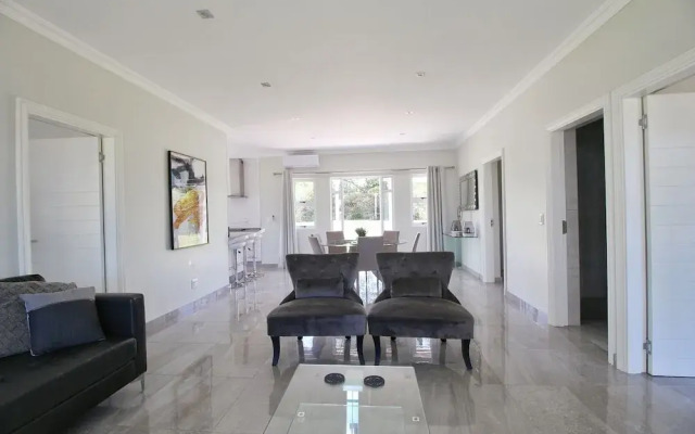 Caribbean Estate Deluxe