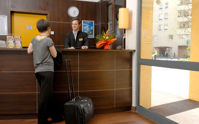 Ibis Annecy Cran Gevrier Hotel