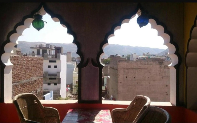 Priya Guest House