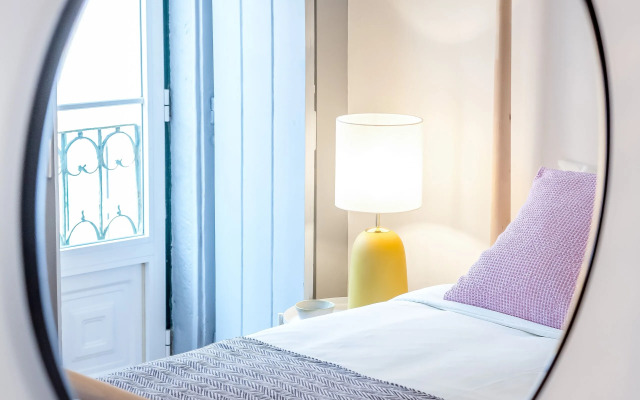 RomanticHome at Alfama's Heart