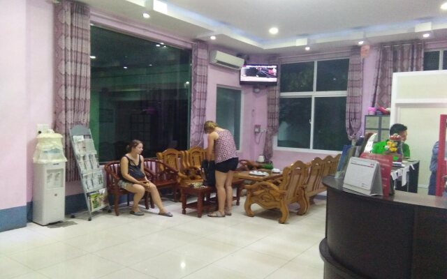 Man Shwe Li Hotel