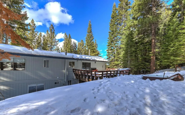 Southern Pines Arcade Games & Foosball for Kids!