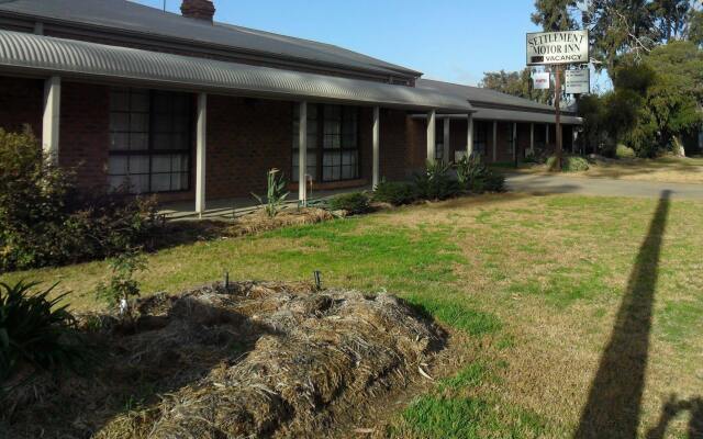 Settlement Motor Inn, Deniliquin