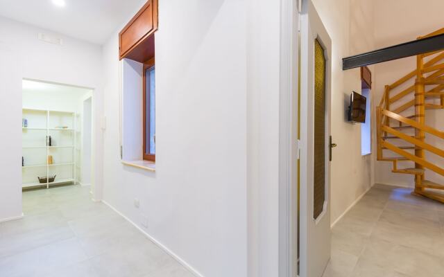 CasaNa on Christmas Alley