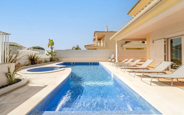 Villa Ribeiro by HelloVacations