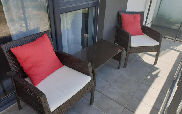 Apartament Jurajska Plaza, prywatne miejsce parkingowe , Targi