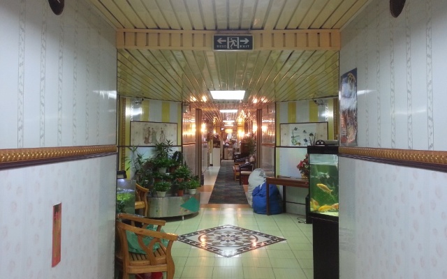 Villa Universal