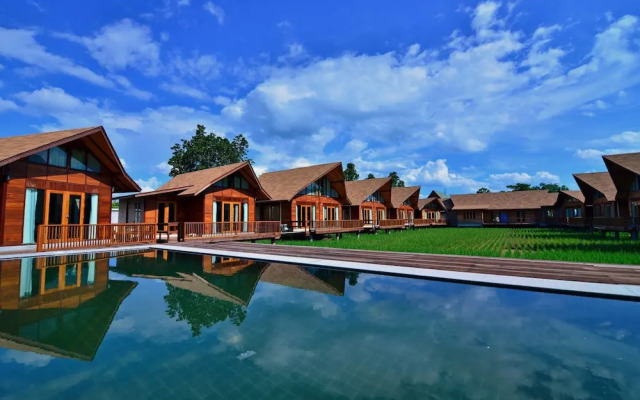 Rice Farm Villa Suratthani