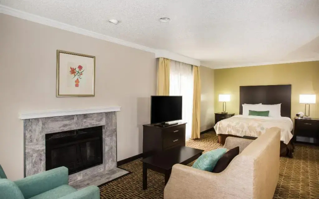 Hawthorn Suites by Wyndham Orlando International Drive