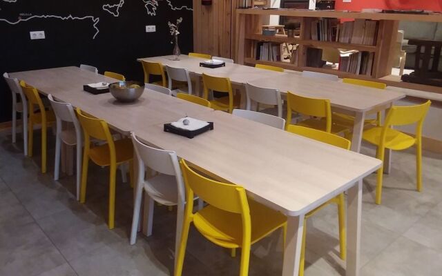 Albergue Milladoiro - Hostel