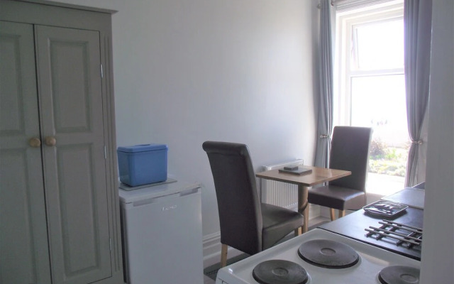 Seahawk Holiday Apartments