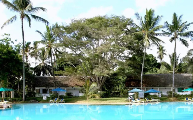 Mnarani Club & Spa