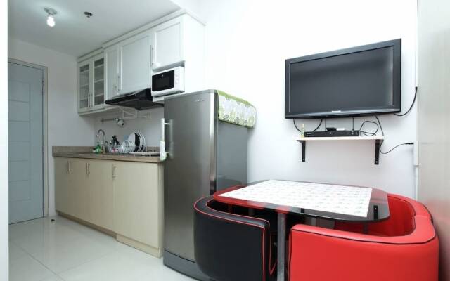 Grass Residences - Condo