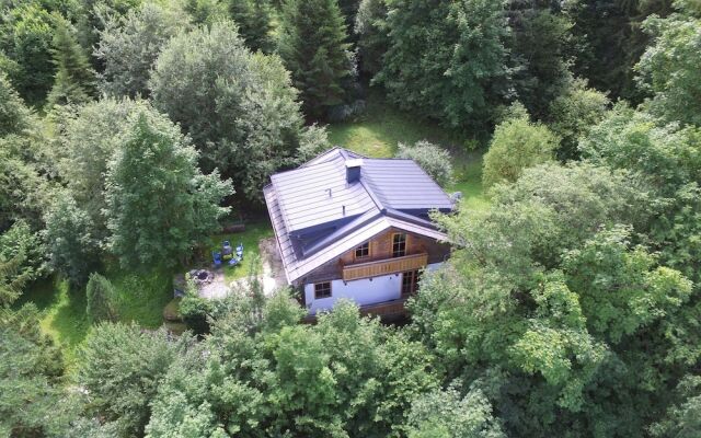 Idyllic Chalet in Kaprun near Ski Area