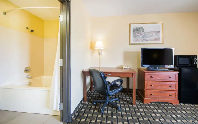 Super 8 Tulsa Ok