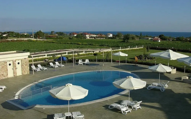 Antonios Village