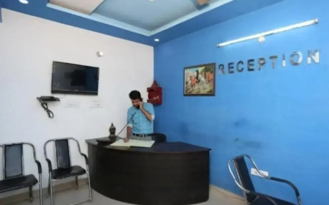 OYO 8114 Home Stay S K Palace