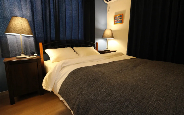 Solomon Guest House