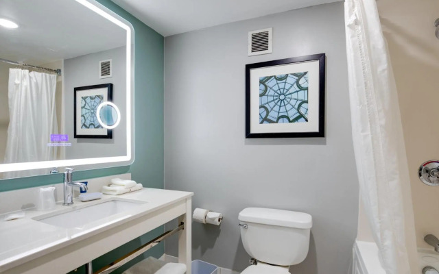 Four Points by Sheraton York