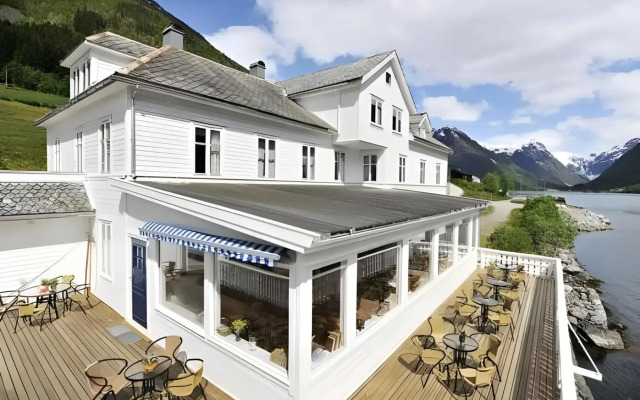 Fjærland Fjordstove Hotell