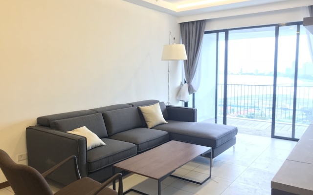 The Landmark Penthouse Luxury Condo by Casa Accommodation – Guest Rooms – Tanjung Tokong