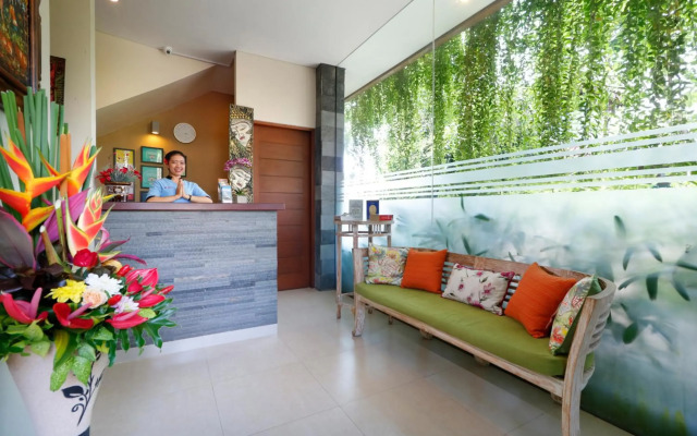 Vansari Hotel