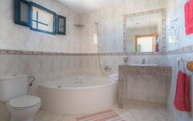 Apartamentos Cabo de Baños by MIJ