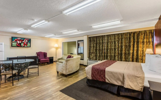 Tropical Palms Hotel